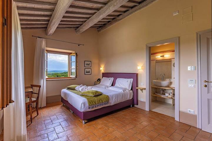 Le Buche Wine Resort Villa in Sarteano, Siena Province