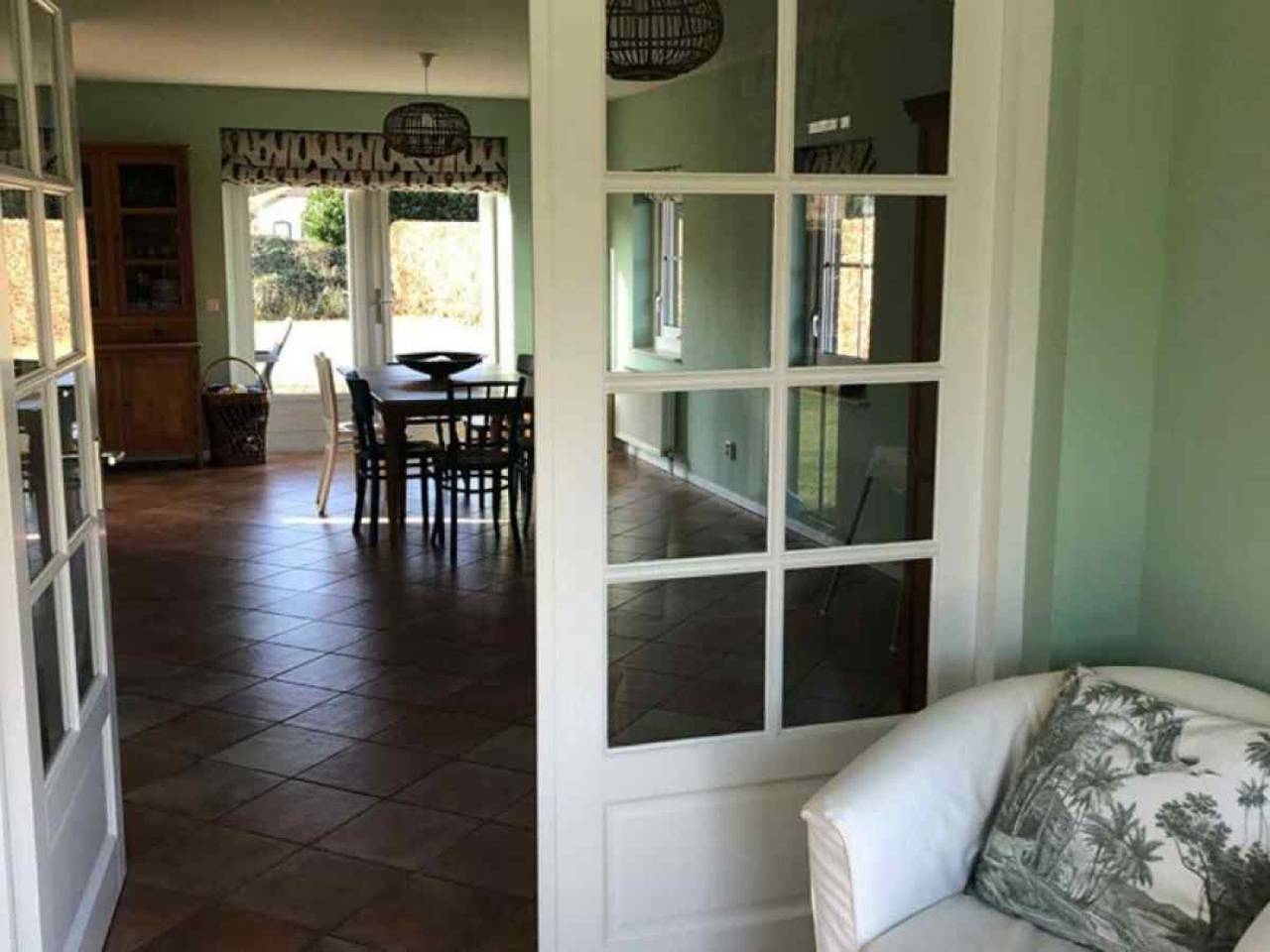 Schönes 6 Personen Ferienhaus am Wasser und eigenen Steg! in Sint Nicolaasga, Friesland