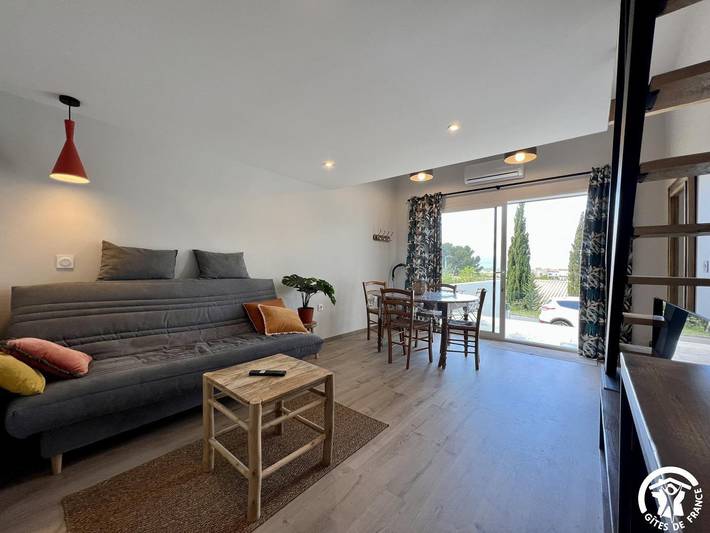 Gîte pour 2 personnes, avec terrasse à Tourouzelle - 4