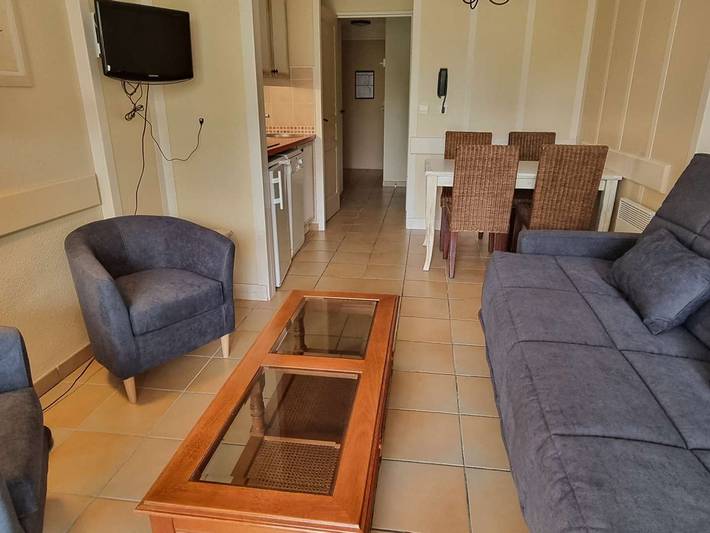 Studio entier, Studio calme, terrasse privative - 4 pers. in Urrugne, Région de Bayonne