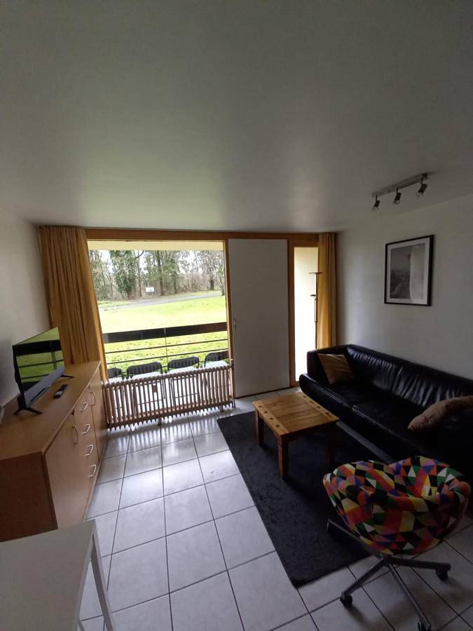 Gîte pour 6 personnes, avec terrasse à La Calamine - 4