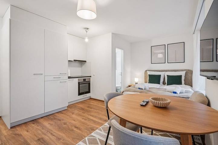 Exclusive studio near city center - Color 4 in Zurich, District de Zurich