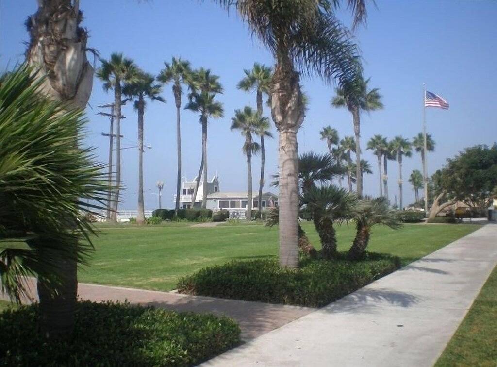 \"California Dreaming\" Sommerzeit ist Strandzeit 🌴 Schritte zum Sand + Disney Close! in Seal Beach, Los Angeles County