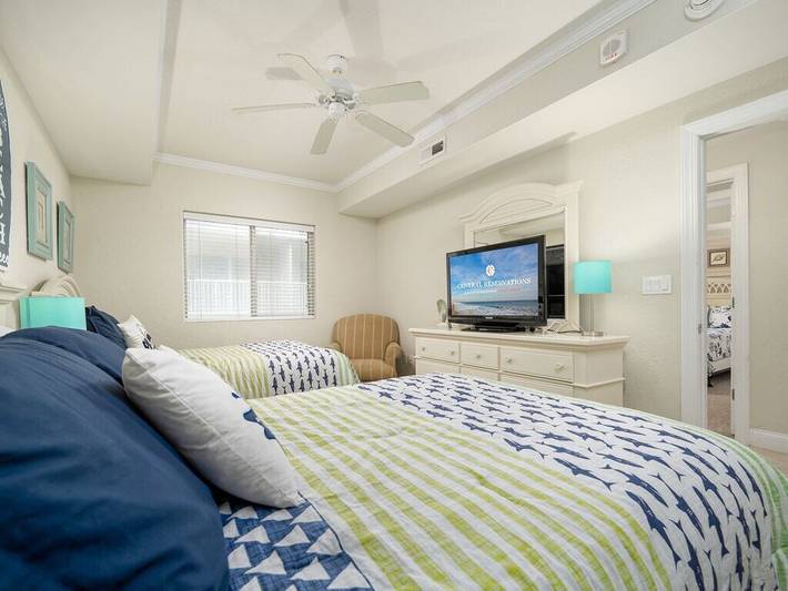 Vacation rental for 8 people, with pool and balcony in Worcester County