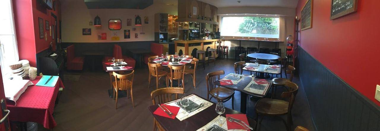 Hôtel pour 2 personnes, avec terrasse, animaux acceptés dans Tinchebray-Bocage - 3