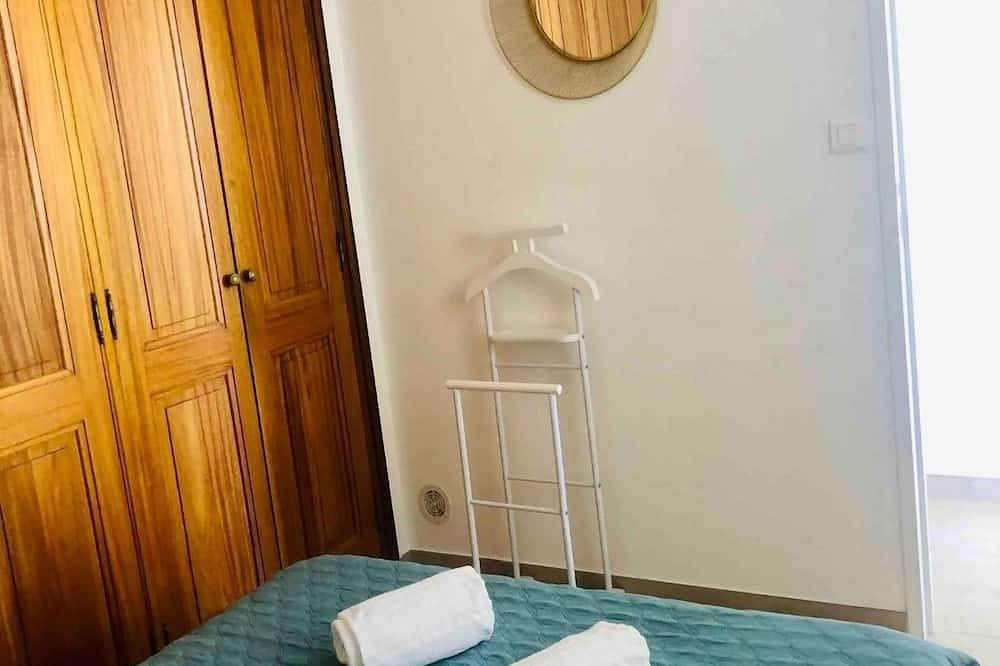 Appartement entier, Santa Lina - Magnifique T2 à 200m de la plage in Ajaccio, Golfe D'Ajaccio