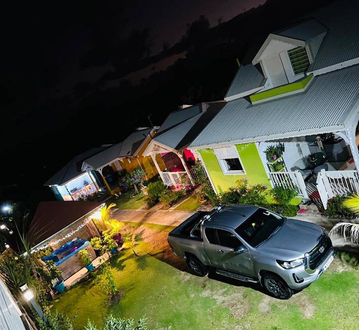 Location de vacances pour 4 personnes, avec jacuzzi ainsi que jardin et terrasse à La Désirade (île) - 2