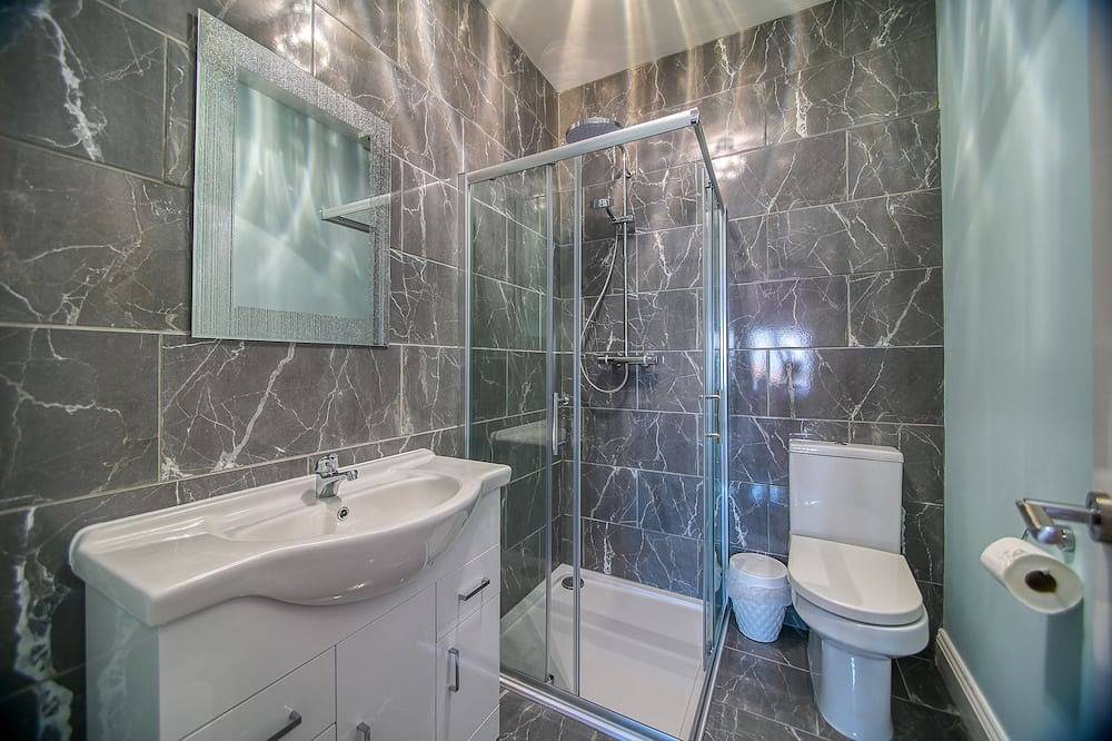 Ganze Wohnung, Royal Harbour Retreat -Modern and stylish with harbour views in Ramsgate, Kent