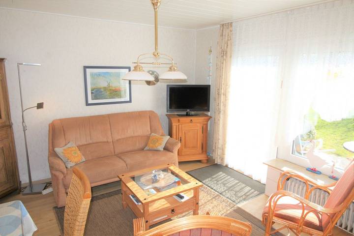 Ferienhaus für 3 Personen, mit Garten in Norddeich - 2