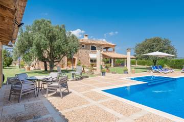 Villa in Sa Pobla, North Majorca für 10 