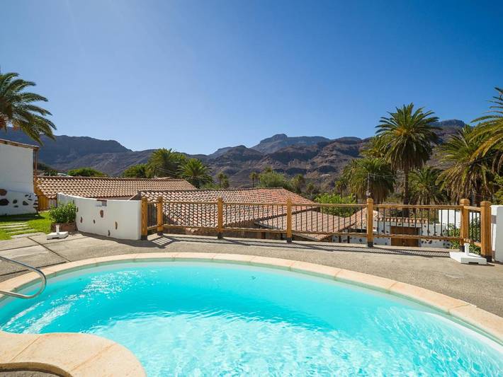 Casa rural para 5 personas, con piscina además de jardín y vistas en Santa Lucía de Tirajana - 2