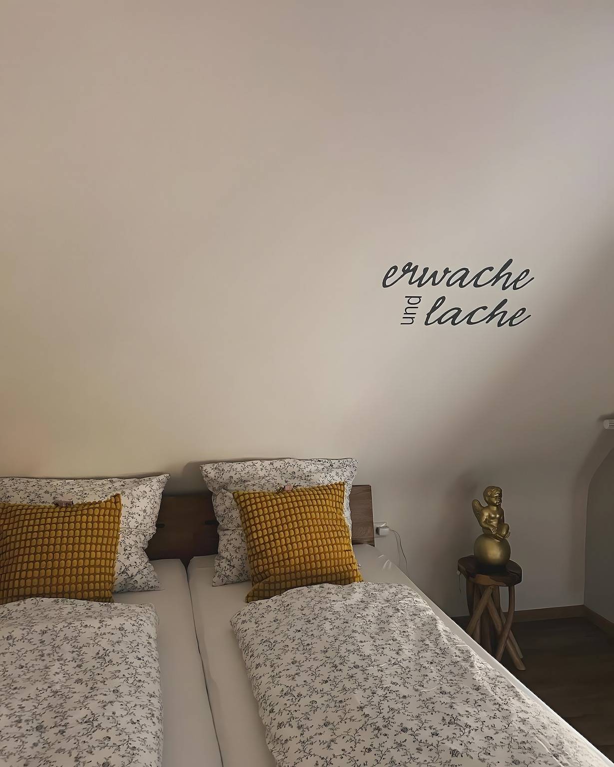 Ganze Wohnung, Apartment 'Rebblick' mit Bergblick, Balkon und Wlan in Britzingen, Müllheim
