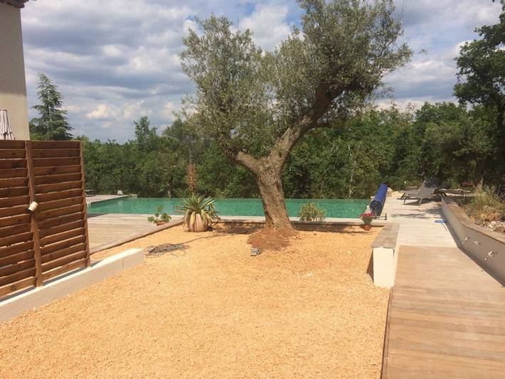 Chambre d’hôte pour 2 personnes, avec jardin ainsi que piscine et jacuzzi, animaux acceptés dans le Var - 4