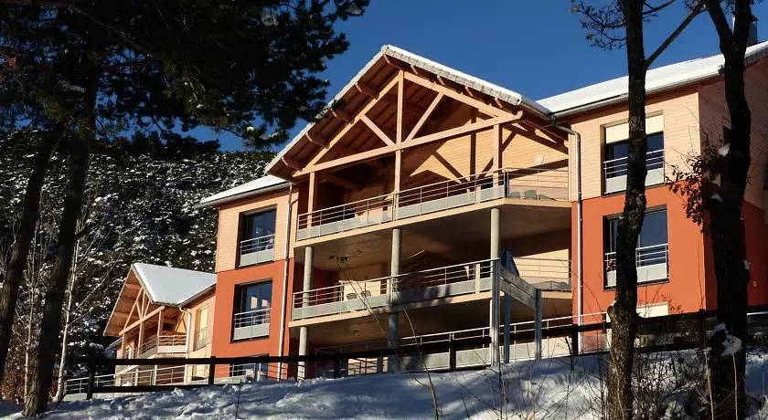 Camping pour 4 personnes, avec Terrasse et Vue