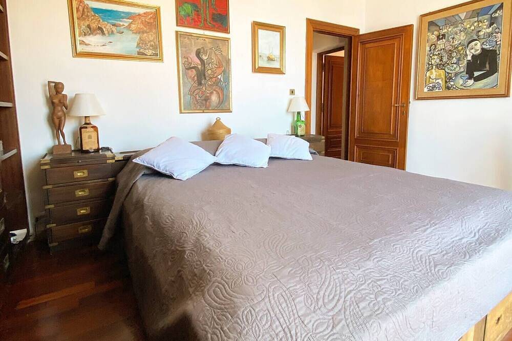 Entire apartment, Argentario Penthouse with terrace overlooking the sea in Porto Santo Stefano, Grosseto Province