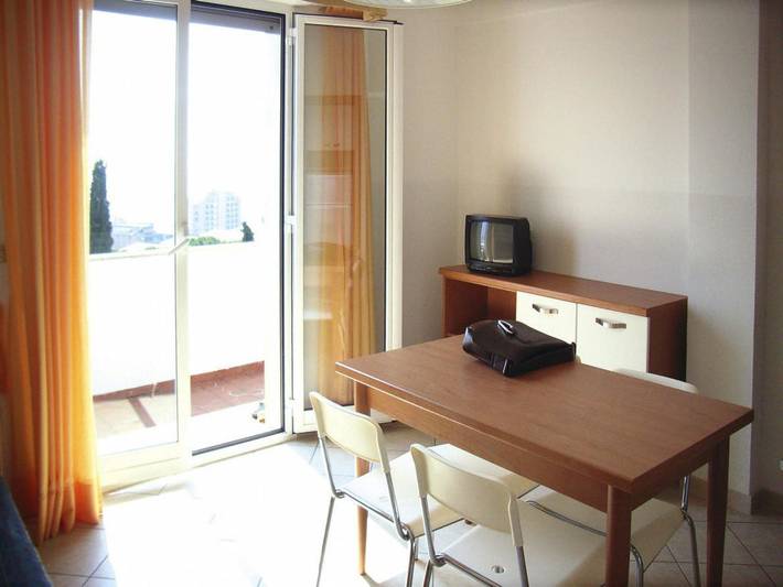 Appartement entier, Appartement dans une jolie résidence avec piscine commune à Pietra Ligure in Pietra Ligure, Commune de Pietra Ligure