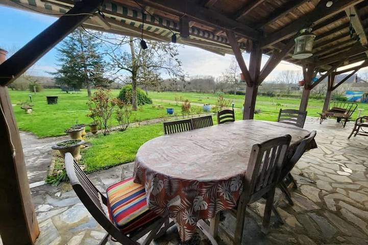 Location de vacances pour 7 personnes à Valdivienne