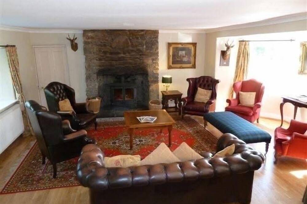 By Loch Tay, Morenish - a fantastic long-established “away from it all\" house! in Loch Tay, Perthshire