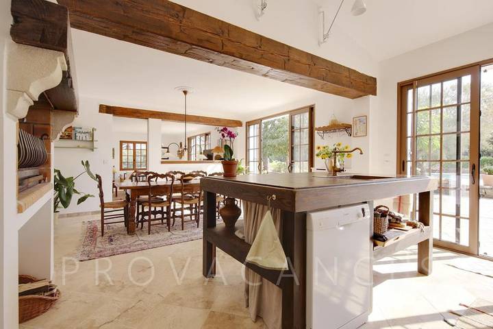 Location de vacances pour 8 personnes, avec jardin et piscine à Cotignac - 3