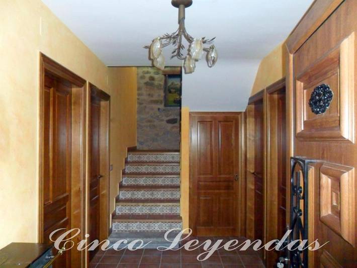 Casa rural para 10 personas, con vistas y jardín en Parque Regional de la Montaña de Riaño y Mampodre - 2