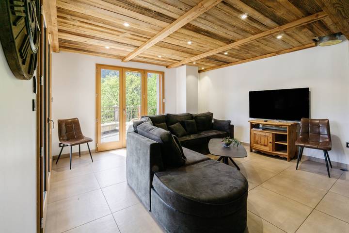 Chalet pour 10 personnes, avec balcon, animaux acceptés en Savoie - 4