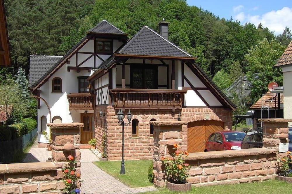 Ganze Wohnung, Appartement/Fewo, Dusche, Wc, Komfort, Fewo 1 - Haus Winterberg in Erfweiler, Landkreis Südwestpfalz
