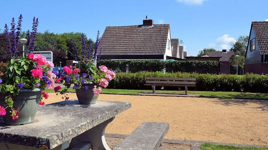 Bungalow voor 5 personen, met tuin in Noordwijkerhout