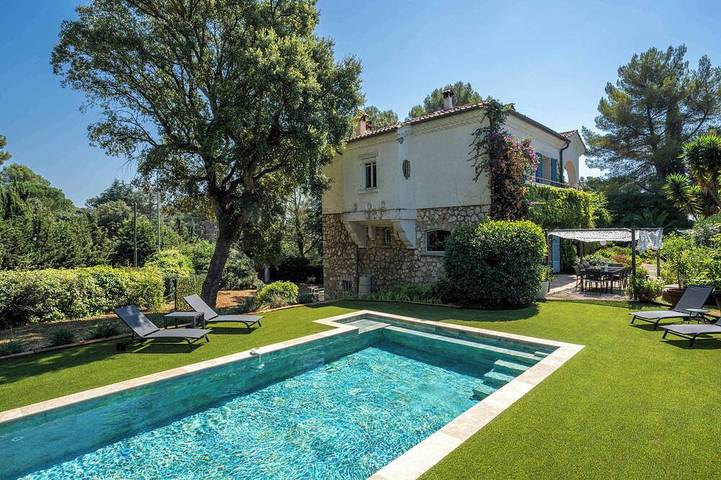 Villa pour 10 personnes, avec balcon et piscine à Biot