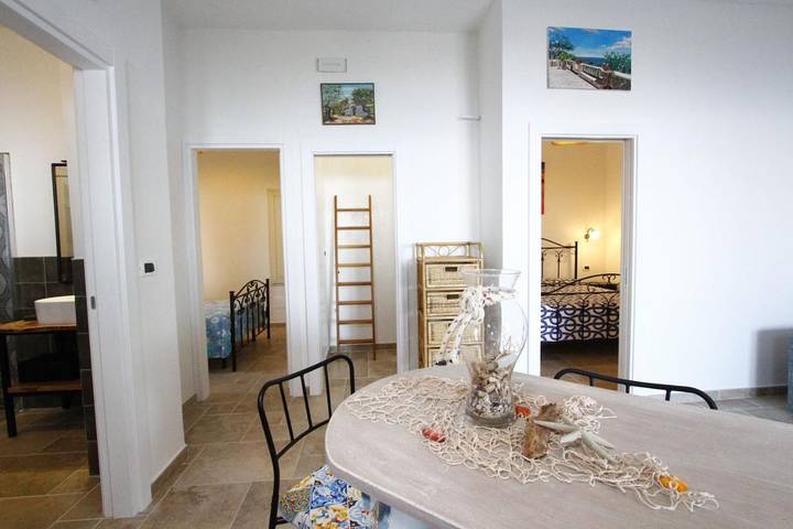 Location de vacances pour 2 personnes, avec vue et jardin, animaux acceptés à Corsano - 4
