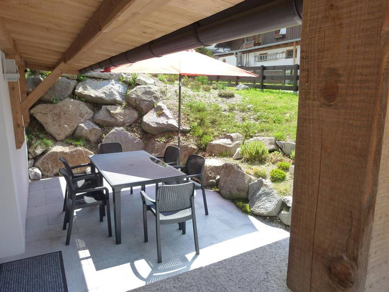 Ganze Ferienwohnung, Das Haus am Walde - Appartement mit 3 Schlafzimmern in Arnspitzgruppe