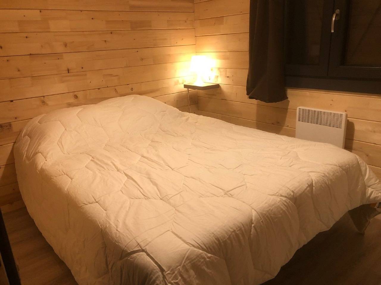 Chalet en Saint Laurent con Piscina in Saint-Laurent-en-Grandvaux, Parc naturel régional du Haut-Jura