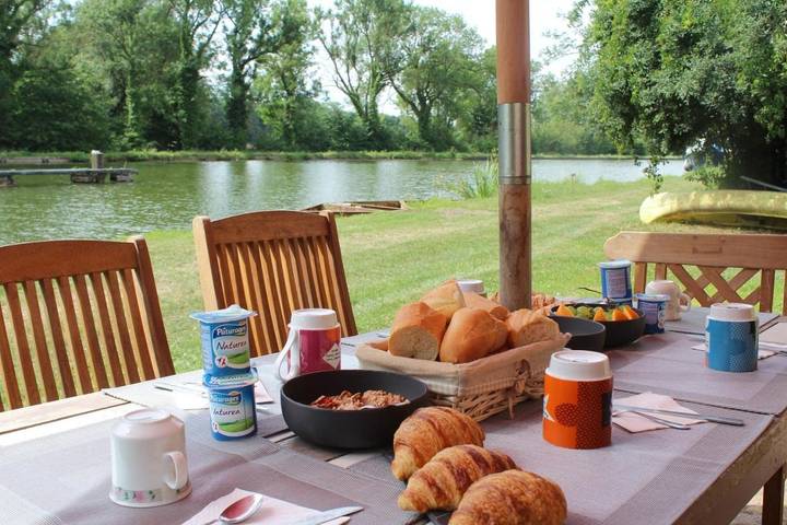 Chambre d’hôte pour 3 personnes, avec vue et jardin - 1