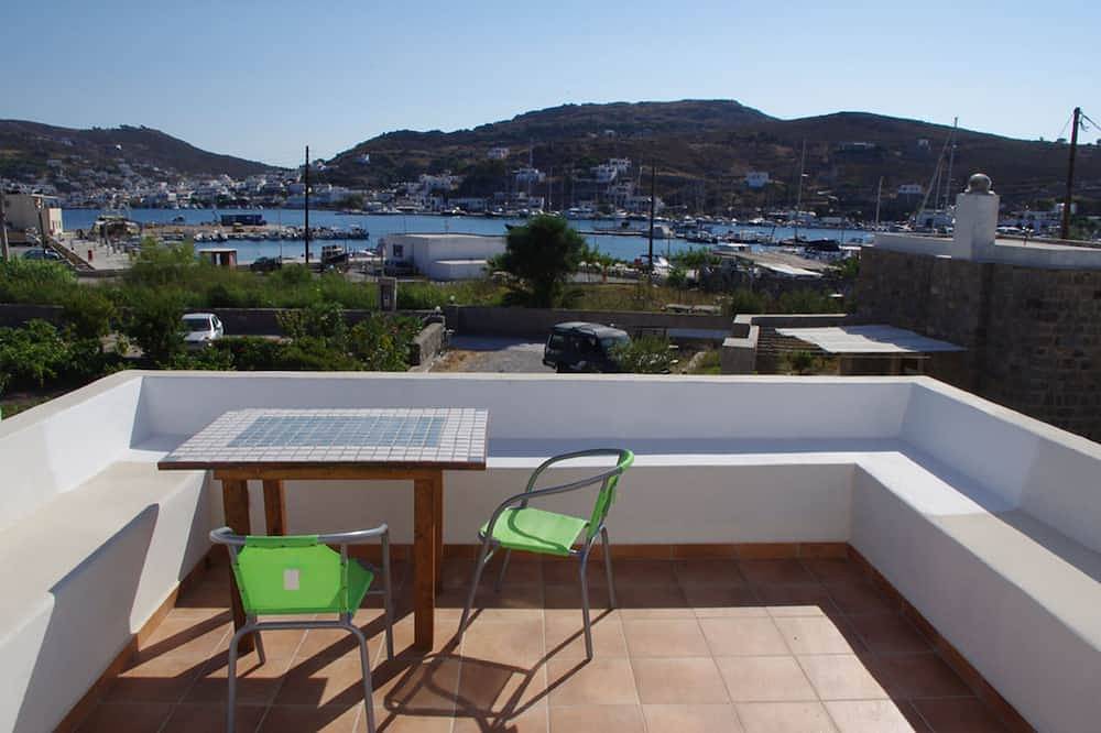 Entire apartment, First floor house with stunning sea and aulla Chora views. in Skala (Patmos), Dodecanese