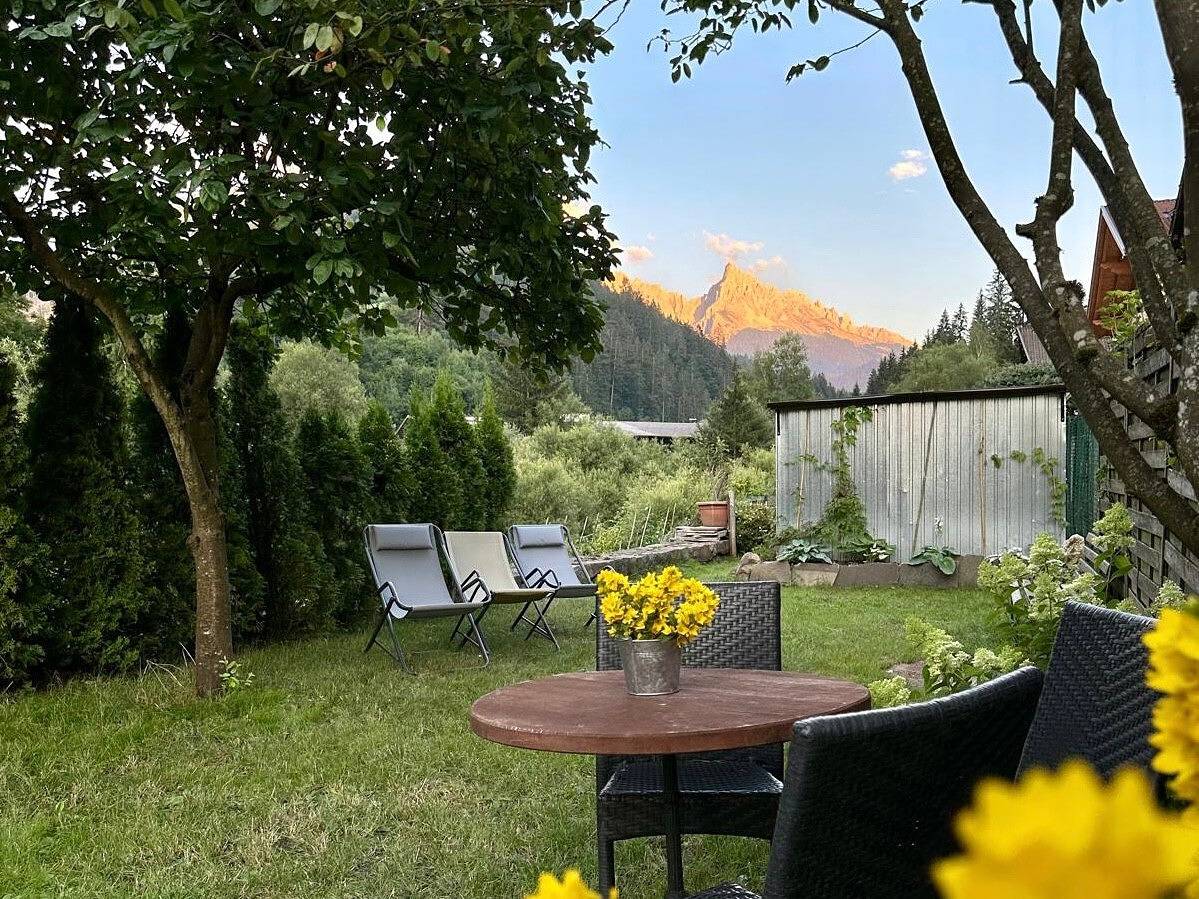 Entire apartment, Holiday Apartment "Talhaus - Rita" with Mountain View, Shared Garden & Wi-Fi in Birchabruck, Deutschnofen