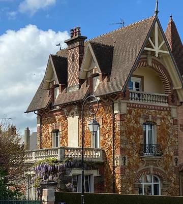 Cottage pour 2 personnes, avec jardin à L'Aigle