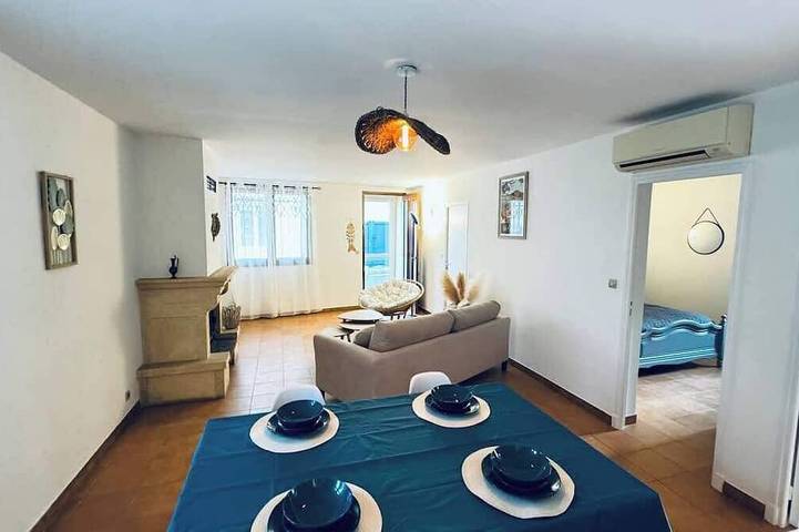 Location de vacances pour 8 personnes, avec balcon et jardin, animaux acceptés à Colombiers - 2