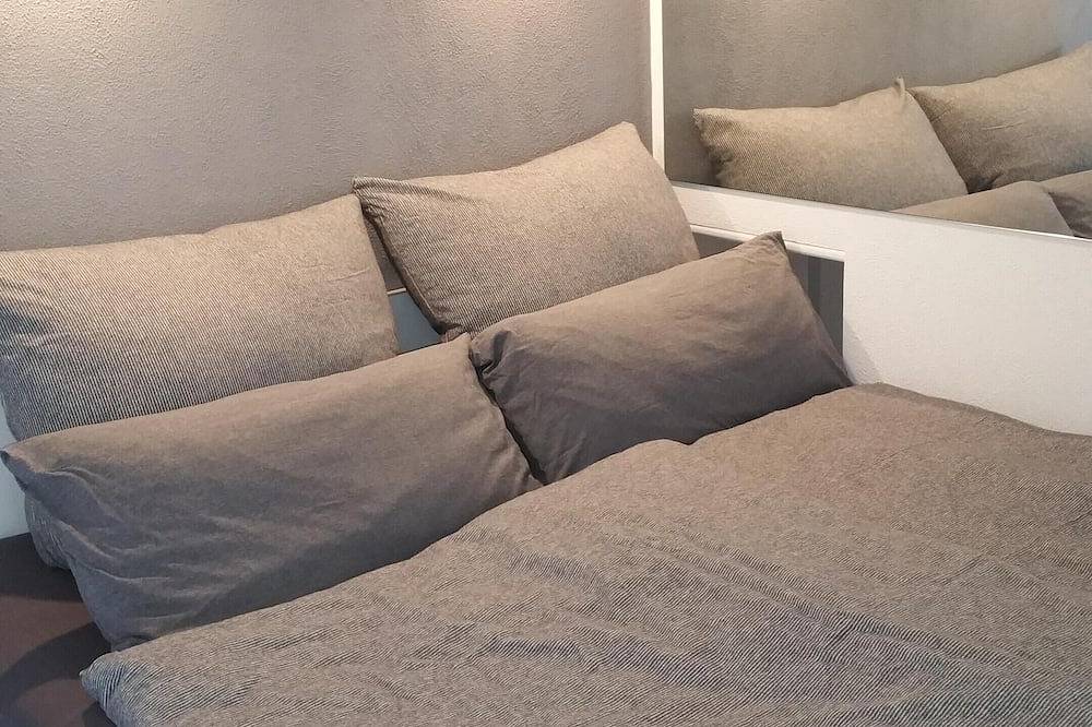 Entire apartment, Tasteful apartment incl. Wlan modern equipment in Homberg/Ruhrort/Baerl, Duisburg