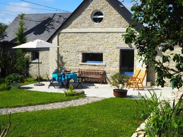 Gîte pour 3 personnes, avec jardin et terrasse à Audouville-la-Hubert