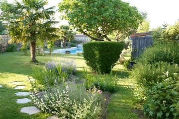 Chambre d’hôte pour 2 personnes, avec piscine et jardin en Charente-Maritime