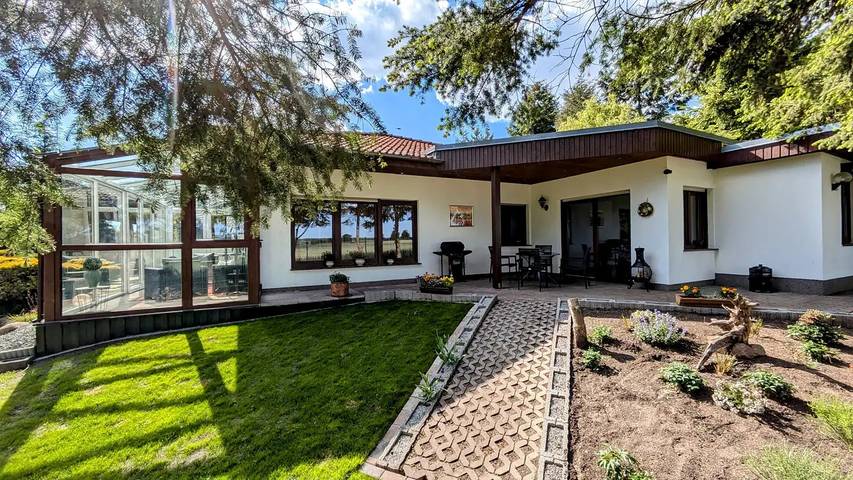 Ferienhaus für 4 Personen, mit Garten und Terrasse sowie Sauna in Waren (Müritz) - 2