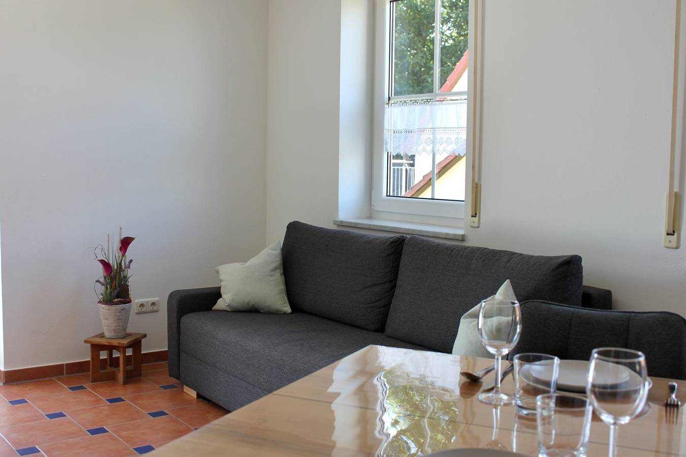 Geheel appartement, Vakantiewoning 'Lichtblick' met balkon en wifi in Merkendorf, Romantische Straße