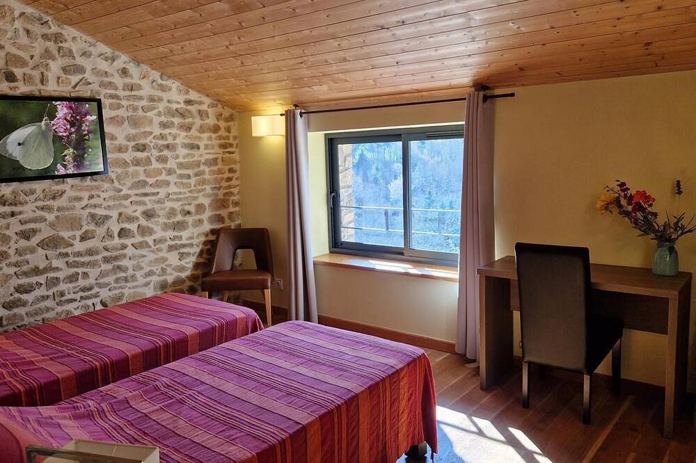 Le Gîte du Grand Peisselay in Valsonne, Région de Villefranche-sur-Saône