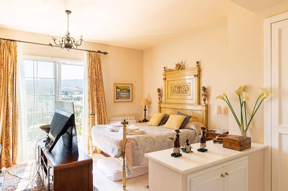 Villa in Palma de Mallorca in Urbanització Pinar Parc, Palma