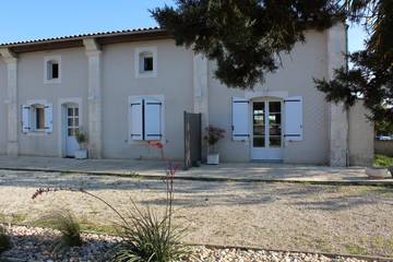 Gîte pour 8 personnes, avec jardin et terrasse à Bernay-Saint-Martin