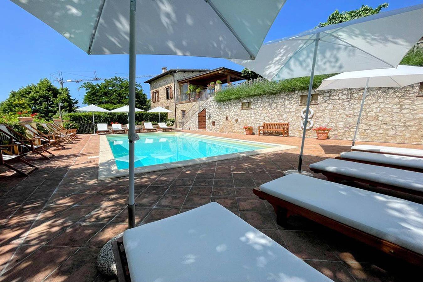 Exclusivo parque rural de Spoleto, piscina, actividades, vista a la montaña, capacidad para 28 personas in Spoleto, Provincia de Perugia