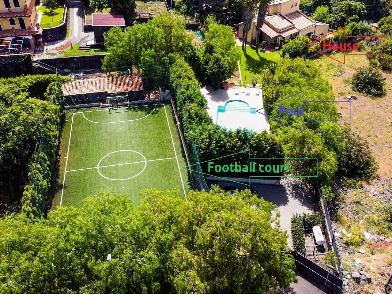 Dom 11 Osoby in Pedara, Etna