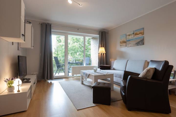 Ferienwohnung für 2 Personen, mit Balkon in Wremen