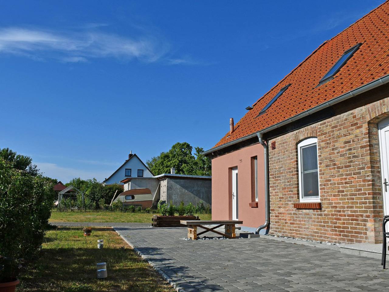 Ganze Ferienwohnung, Ferienwohnungen Udars auf Rügen - Ferienwohnung Hanna mit Terrasse in Schaprode, Rügen