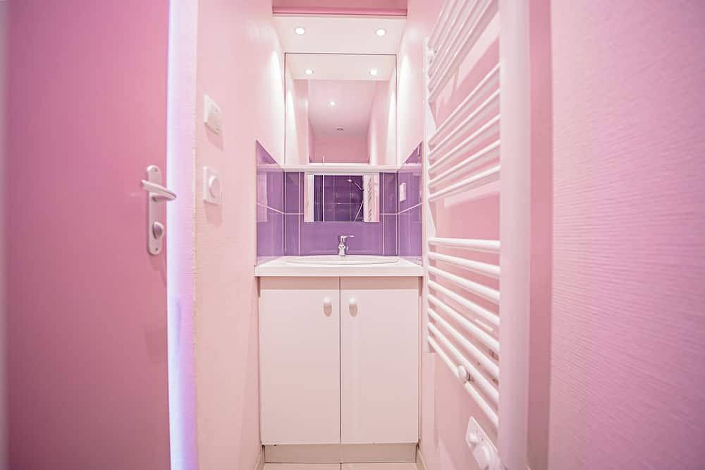 Appartement entier, Appartement 2 pers. Rez de chaussée proche centre in La Bernerie-en-Retz, Côte de Jade