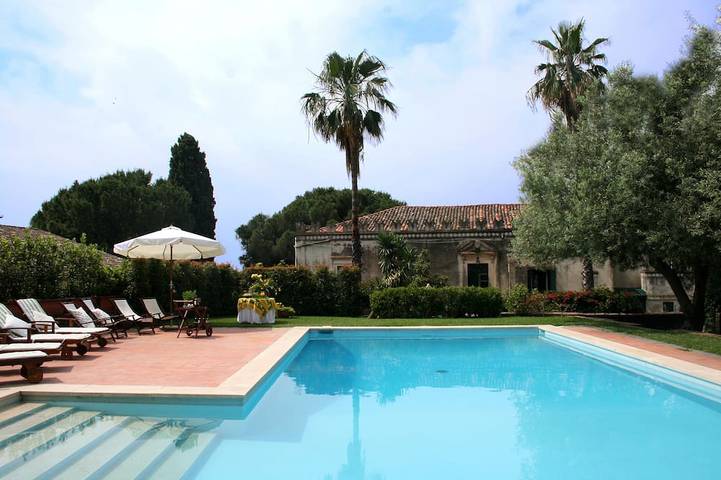 Casa vacanza per 10 persone, con balcone e giardino - 1